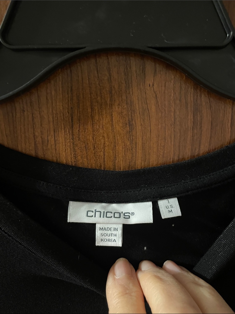 Chico’s Black Long-Sleeve Crew Top - Picture 3 of 6